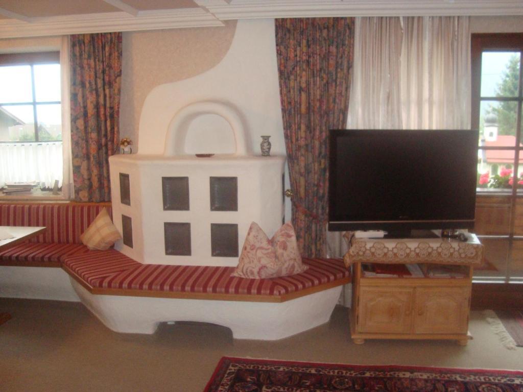 Hotel S'Hoamatl Höfen Zimmer foto